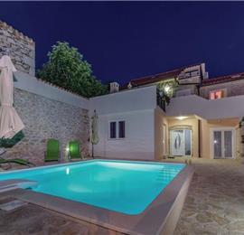 3 Bedroom Villa with Pool in Zadar, Sleeps 6-10